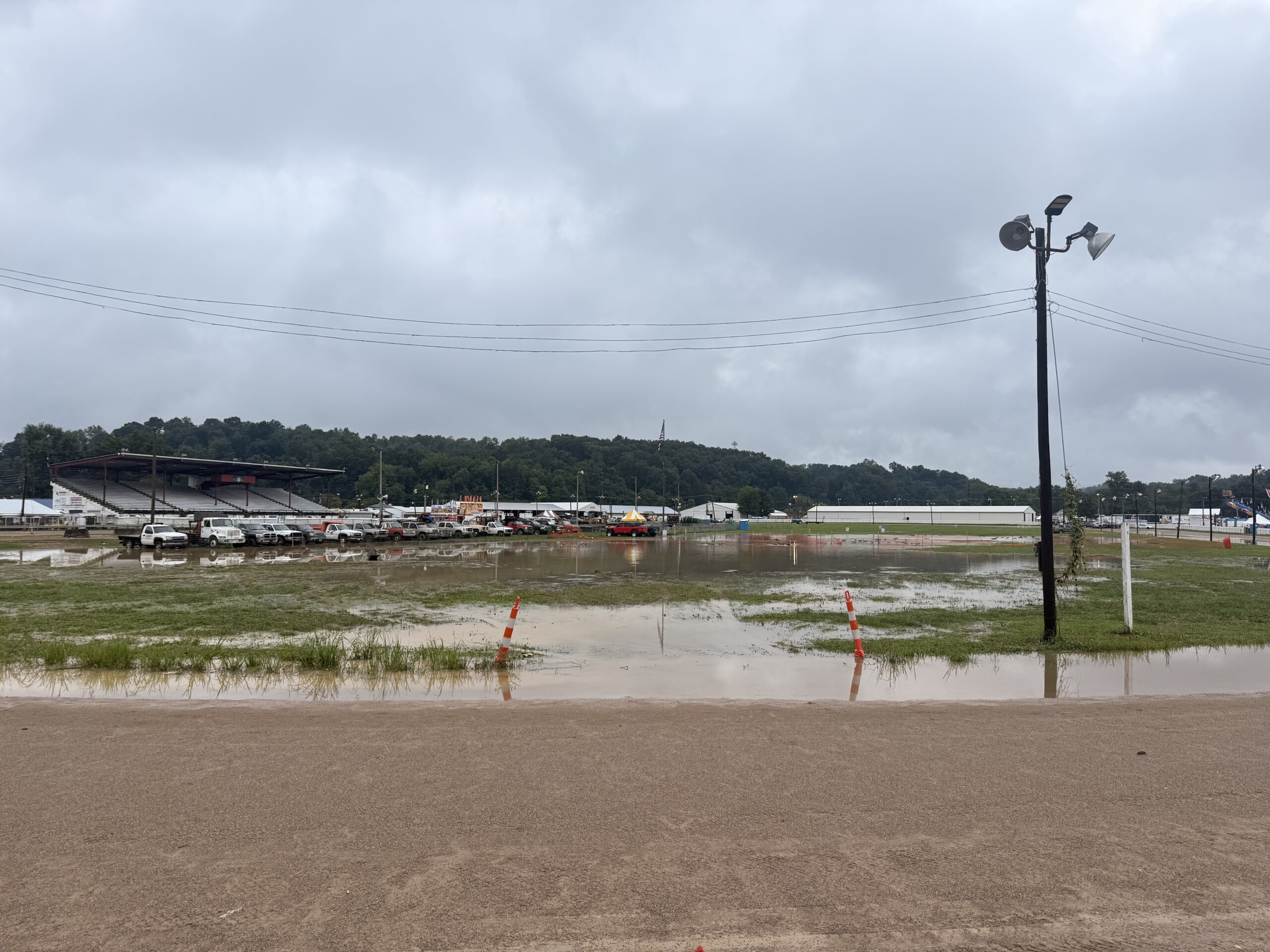Flood Disrupts Muskingum County Fair - WHIZ - Fox 5 / Marquee Broadcasting